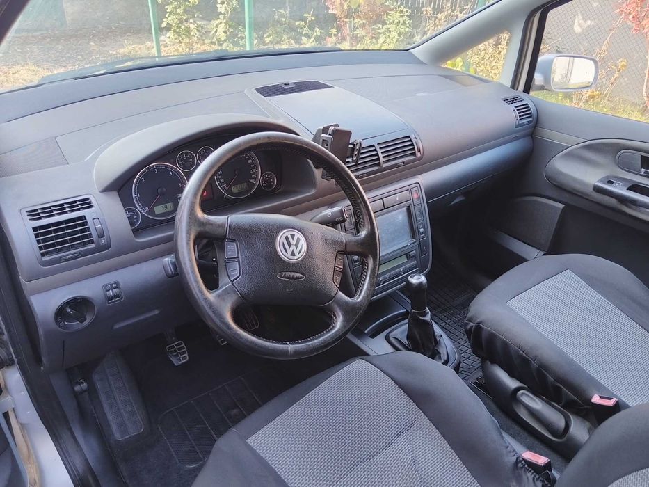 Vând vw sharan 4x4