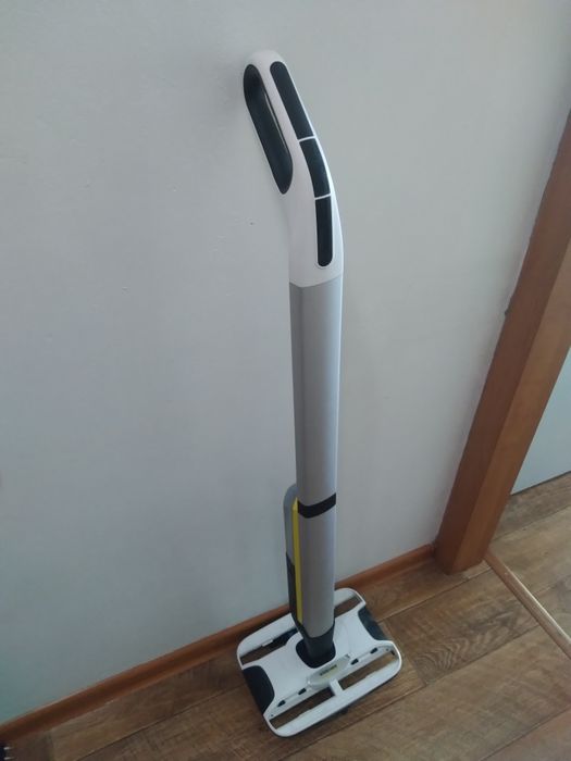 Продам электро швабра за 10000