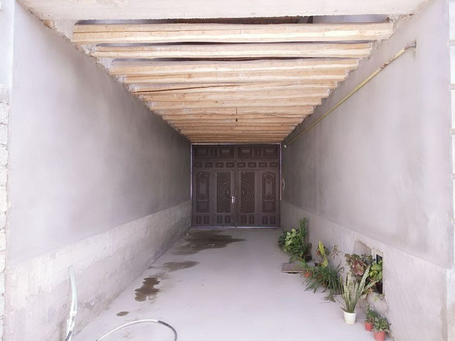 Сергелинского район.Продаетса дом 6 сотик . Новый Хонабод жокейда