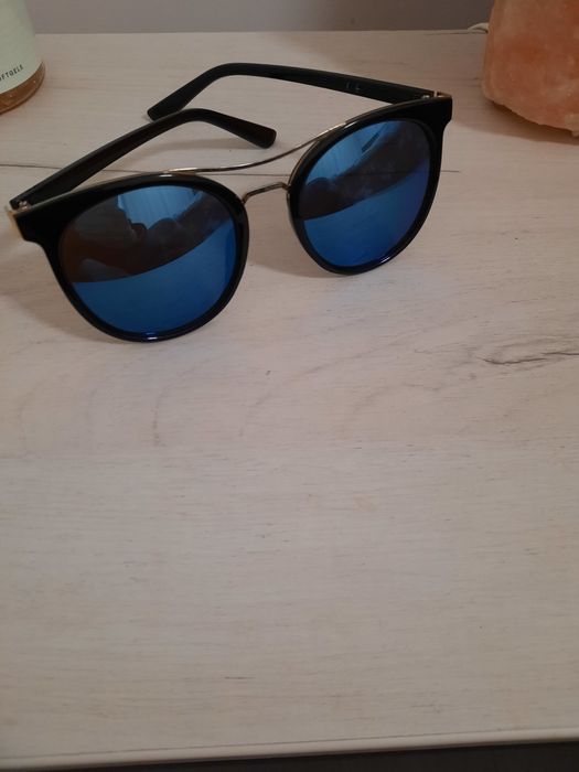 Екстравагантни дамски слънчеви очила