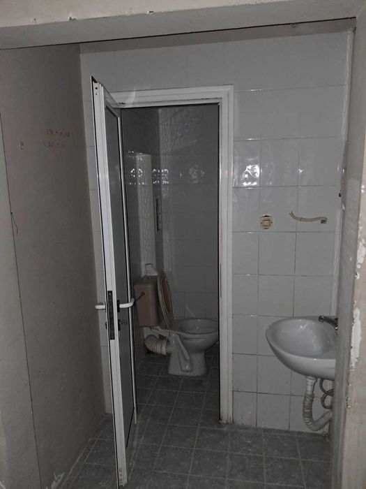 Дава се под наем Склад в Стара Загора, Три чучура - север - 120 кв.м за 382.5 € - Снимка #3