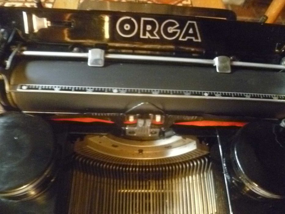 Masina de scris Orca modell 9   din 1930