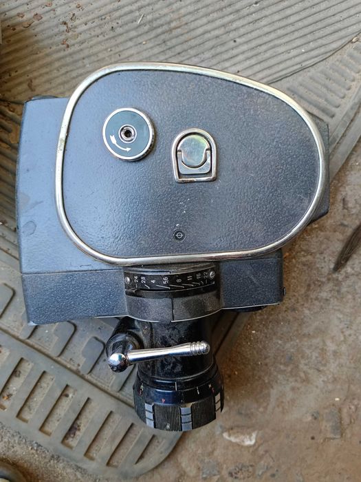 Кинокамера Кварц