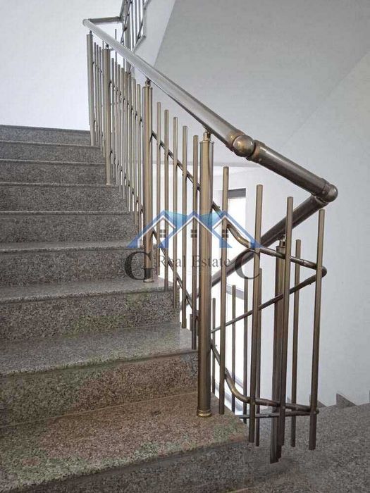 Продава се Двустаен апартамент в Варна, Бриз - 89 кв.м за 2248 €/кв.м - Снимка #11