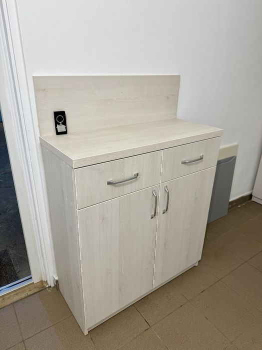 Vând mobilier birou