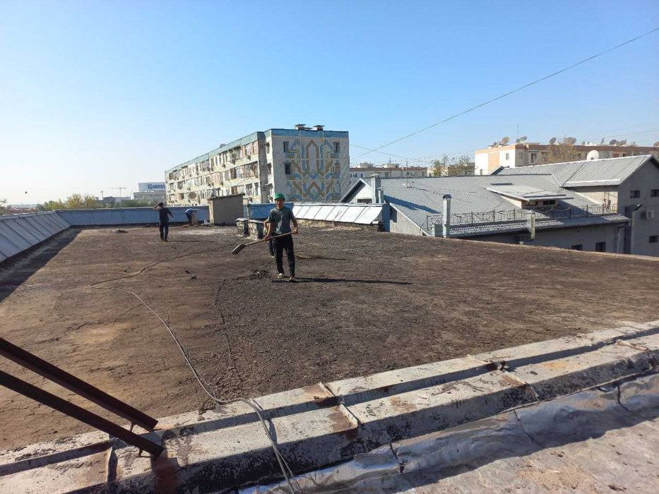 Покрытие крыши Фольгоизолом с гарантией от фирмы.