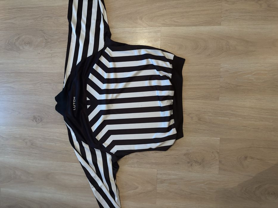 Хоккейный судейский свитер