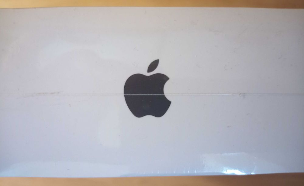 НОВ iPad 10.2" A2429 128GB Gen8 Таблет фабрично запечатан