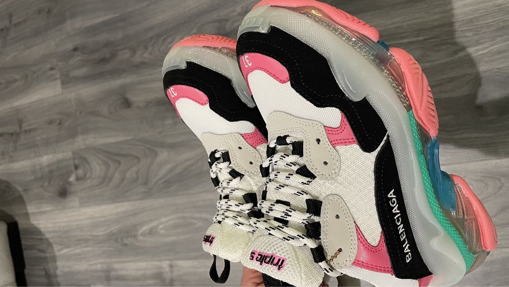 Balenciaga Triple S noi cu cutie marimea 37