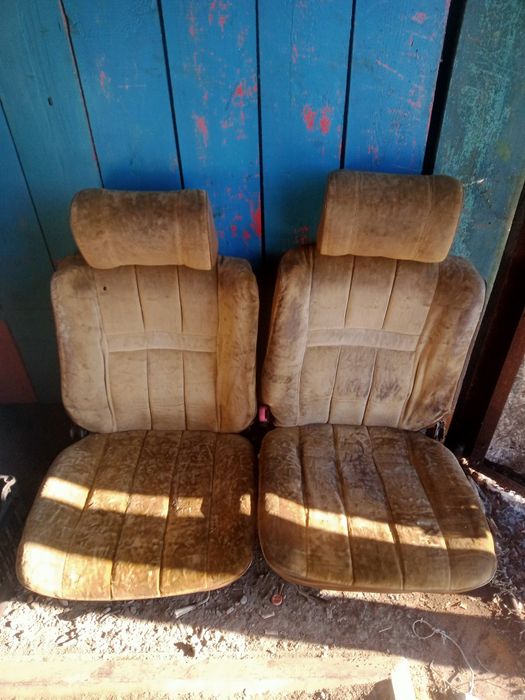 Продам сиденье передние!