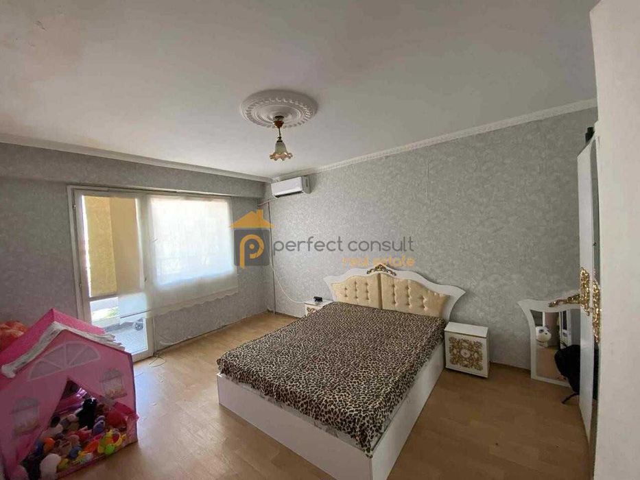 Продава се Двустаен апартамент в Пловдив, Изгрев - 65 кв.м за 508 €/кв.м - Снимка #2