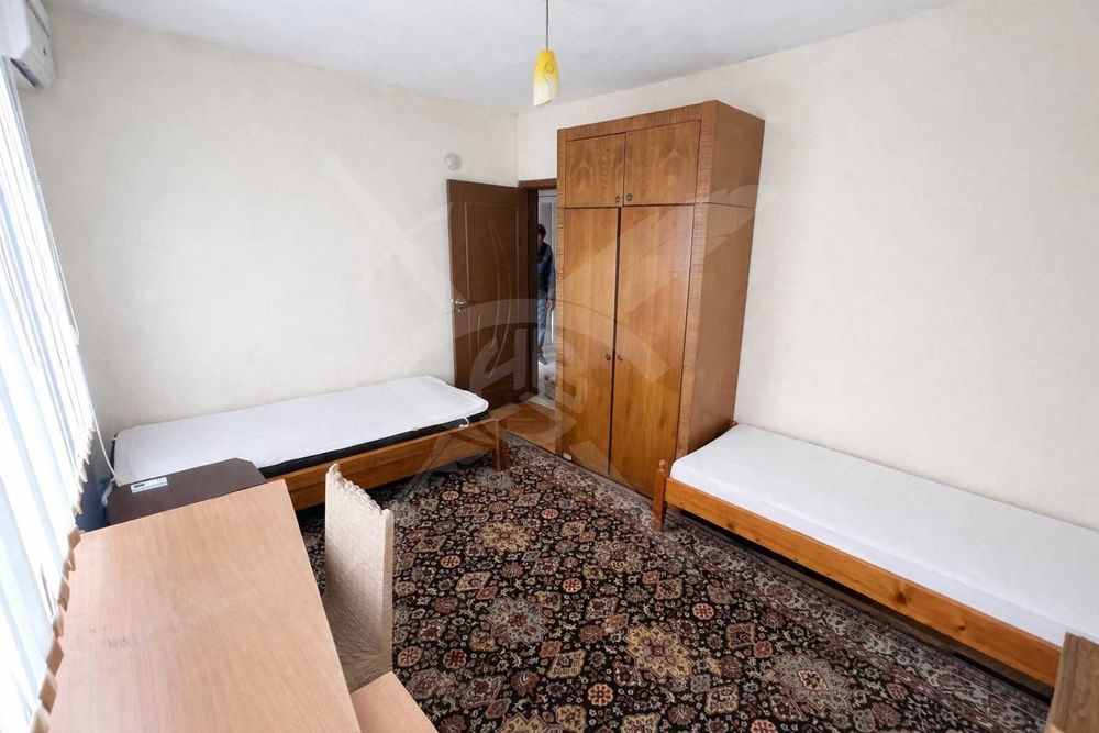 Дава се под наем Тристаен апартамент в Бургас, Възраждане - 107 кв.м за 428.91 € - Снимка #5