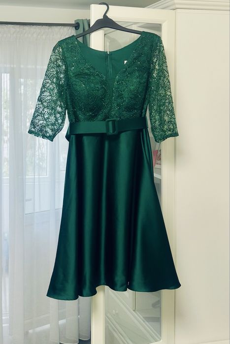 Rochie de seară verde
