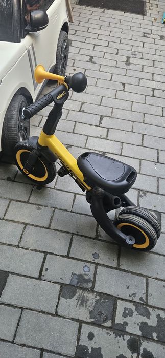 Tricicleta 5 in 1 cu maner de ghidaj, transformabila in bicicleta de balans Ride On COLIBRO® TREMIX UP pana la 25 kg