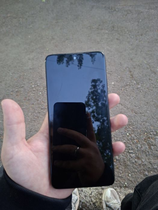 Продам телефон Xiaomi redmi note 12pro