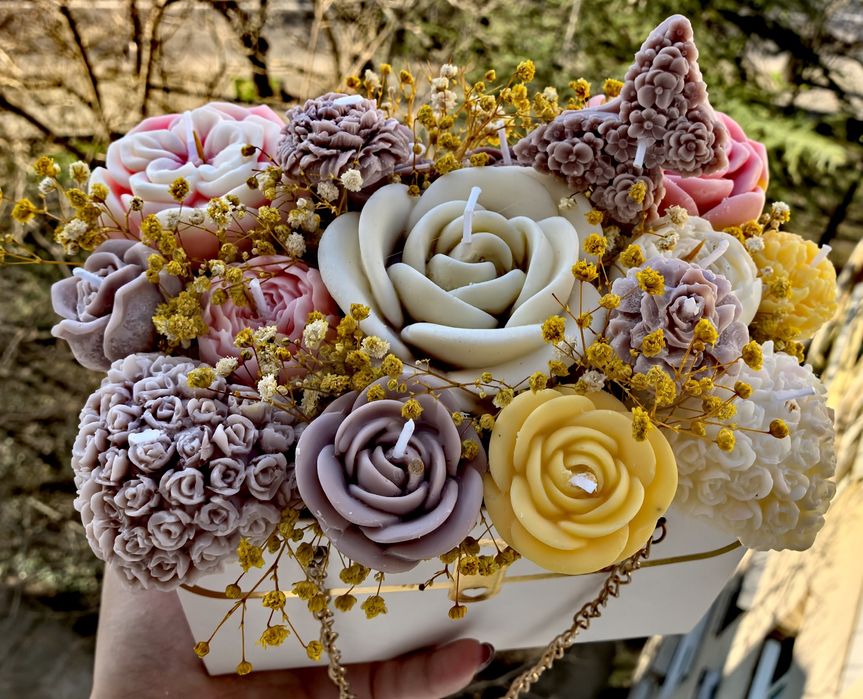 Букети от соеви свещи