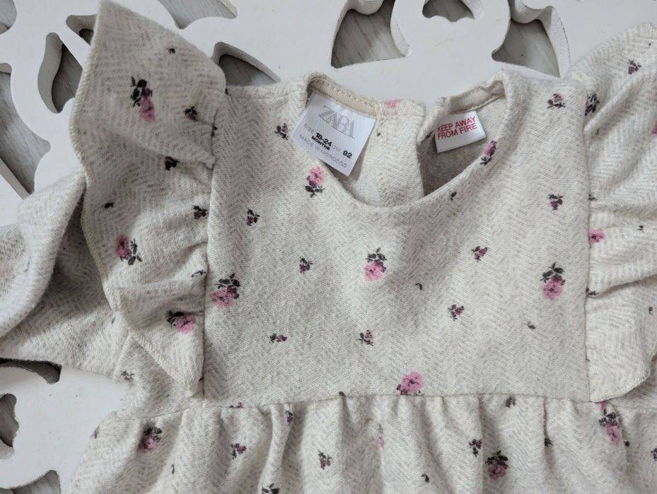 Lot Zara fetite, marimea 18-24 / 2 ani, ca noi