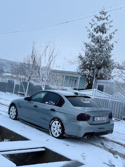 BMW E90 2006 320d M47