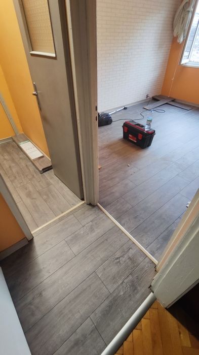 Редене на паркет, винил,SPC, ламиниран паркет, первази