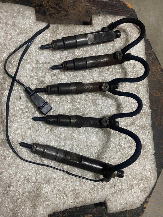 Vand set injectoare VW T4 motor 2.5 ACV si 2.5 AJT
