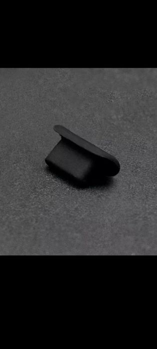 Силиконови тапи против прах за  лаптоп, таблет и смартфон