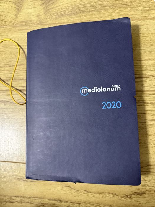 Agenda noua.        .