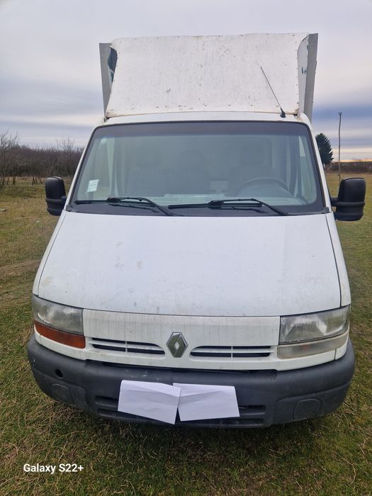 Vând renault master