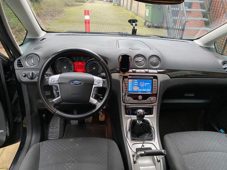 Ford Galaxy an 2008 inmatriculat in ro