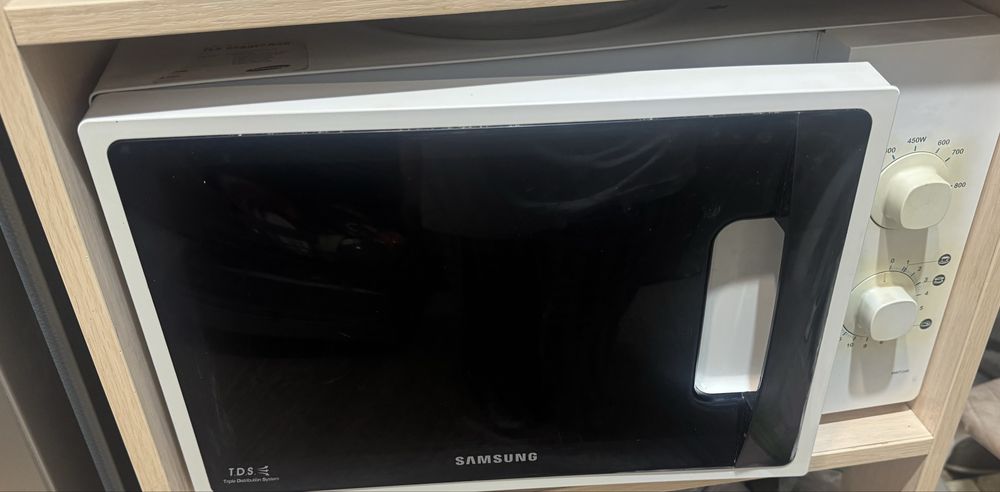 Микроволновая печь Samsung