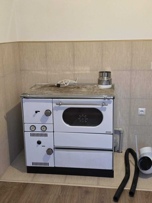 Печка за парно на дърва