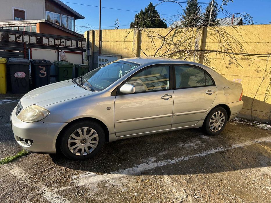 Toyota Corolla  1.6 Benzina  16 valve VVT-i an 2005