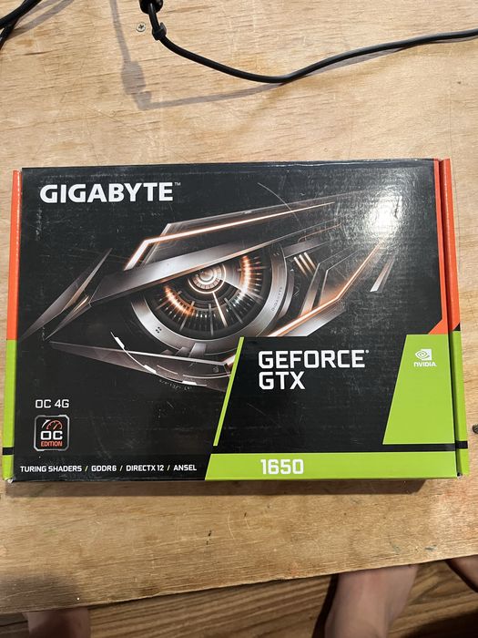 Видеокарта GeForce gtx 1650 Gigabyte
