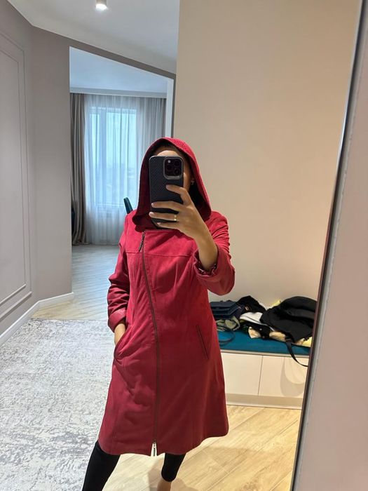 Продам кожаный плащ