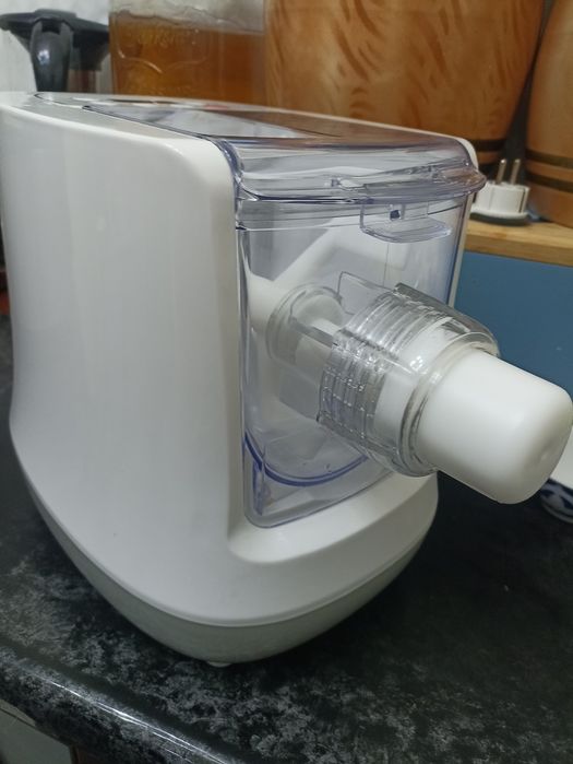 Продам кухонный принадлежность.