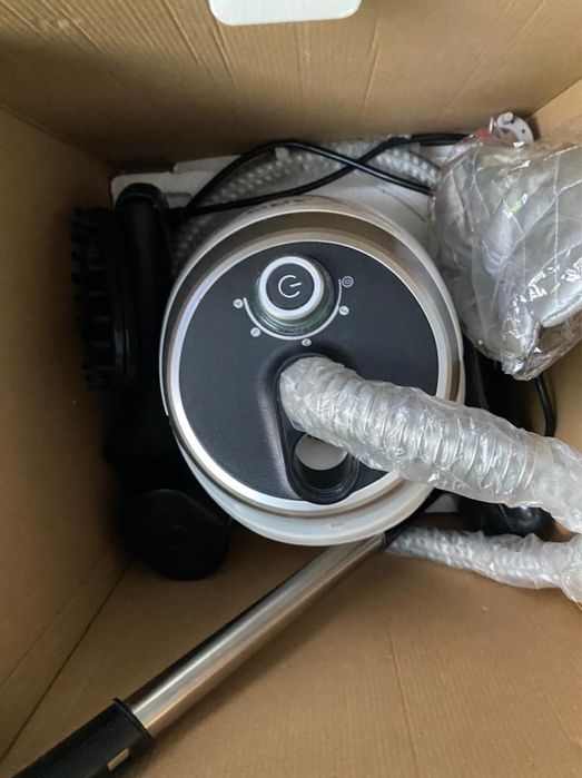 Паровой утюг Новый