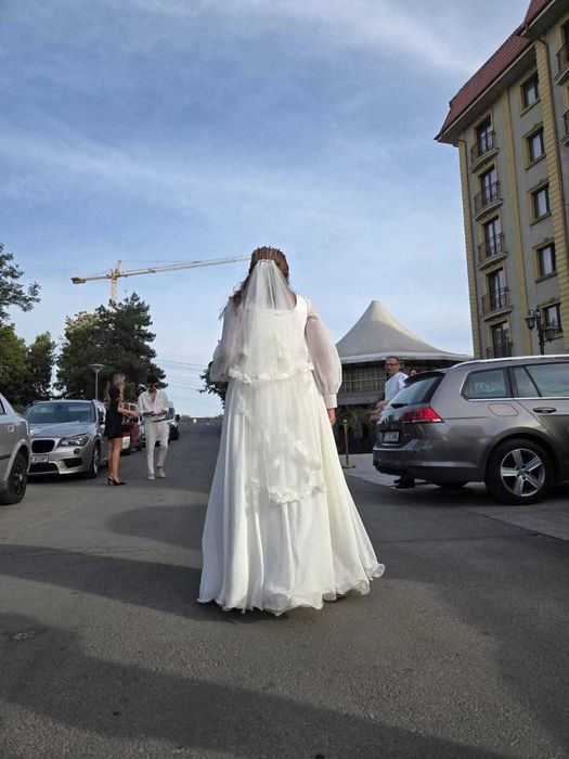 Vand 3 rochițe de ocazii