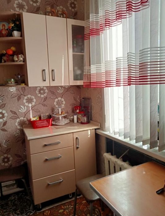 Продаётся 2 - ух. комнатная квартира