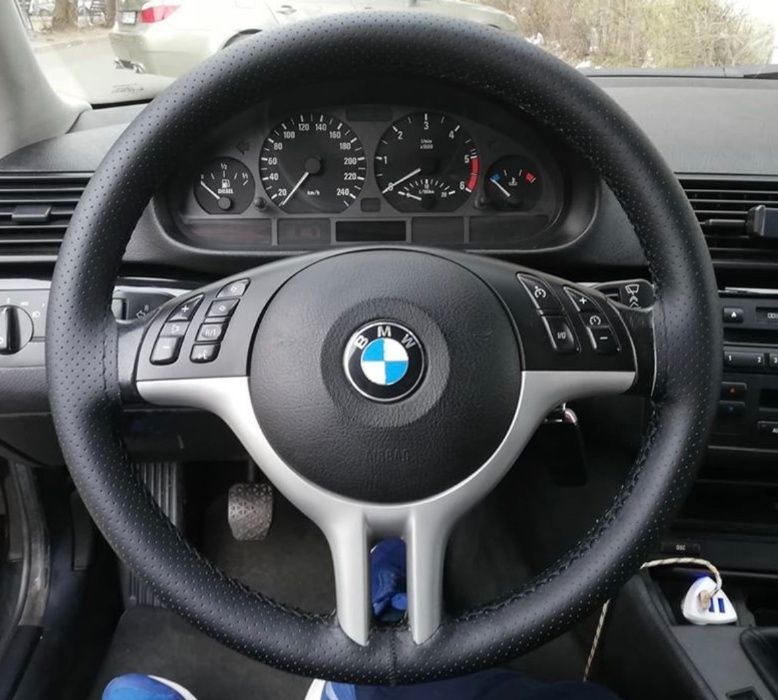 Husa volan piele naturala perforata neagra d=37/38cm