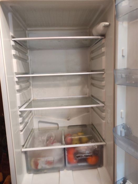 Холодильник indisit