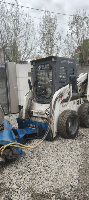 Продам мини погрузчик с навесным 3в1