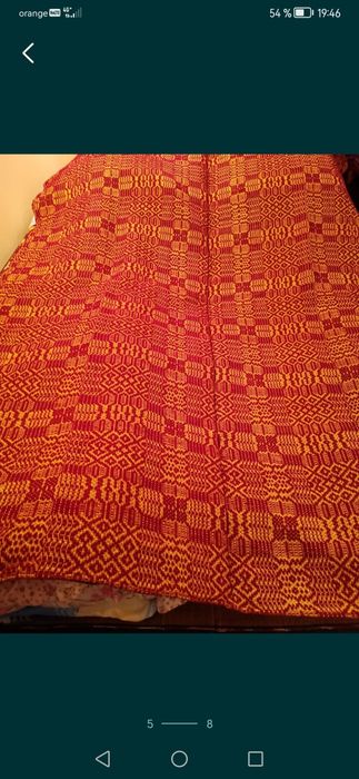 Paturi cuverturi+o fata de masa artizanala.