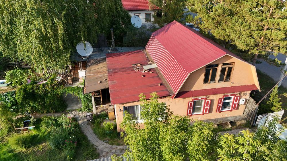 Дом кирпичн 4х-комн район БСМП