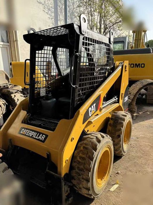 Янги CAT 226 гилдиракли мини-юклагич, CAT 226 мини-погрузчик колесный