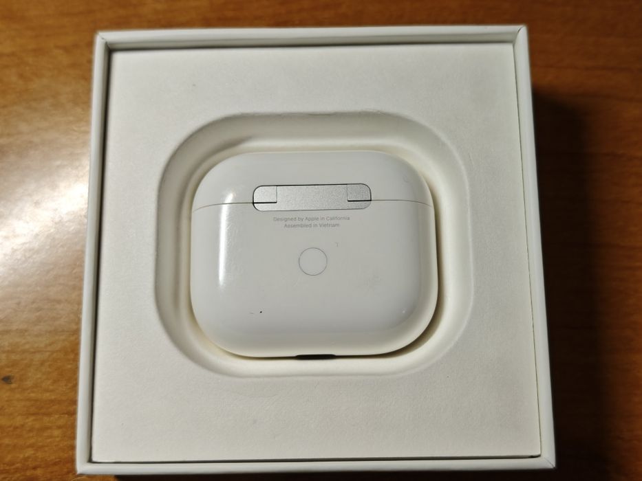Airpods 3 поколения