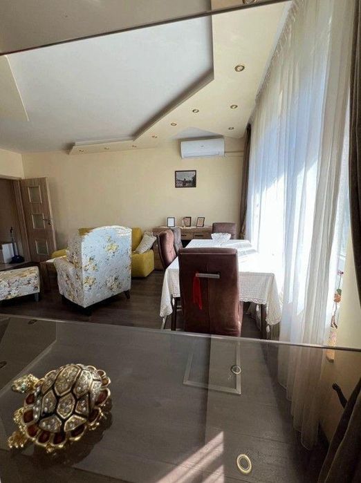 Дава се под наем Тристаен апартамент в София, Манастирски ливади - 100 кв.м за 799 € - Снимка #2