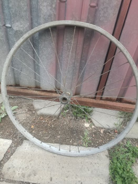 Диск колесо передние от. Велисипеда диаметр 24