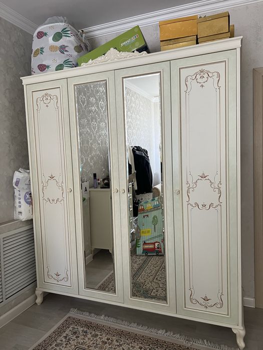 Шкаф сатылады!!!