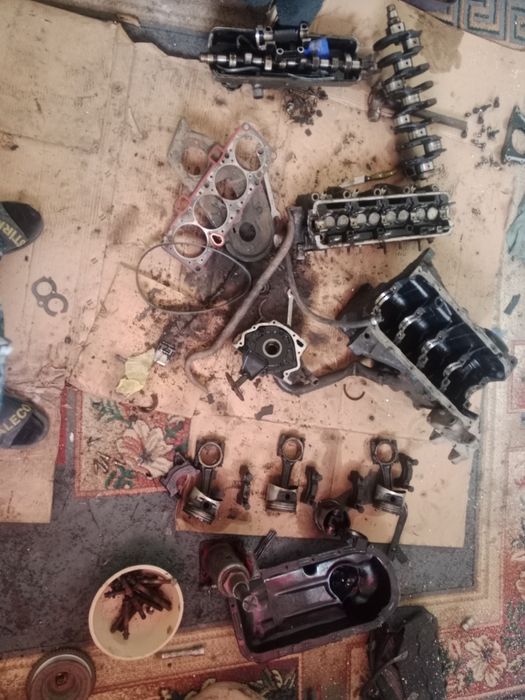 Мотор по запчастам