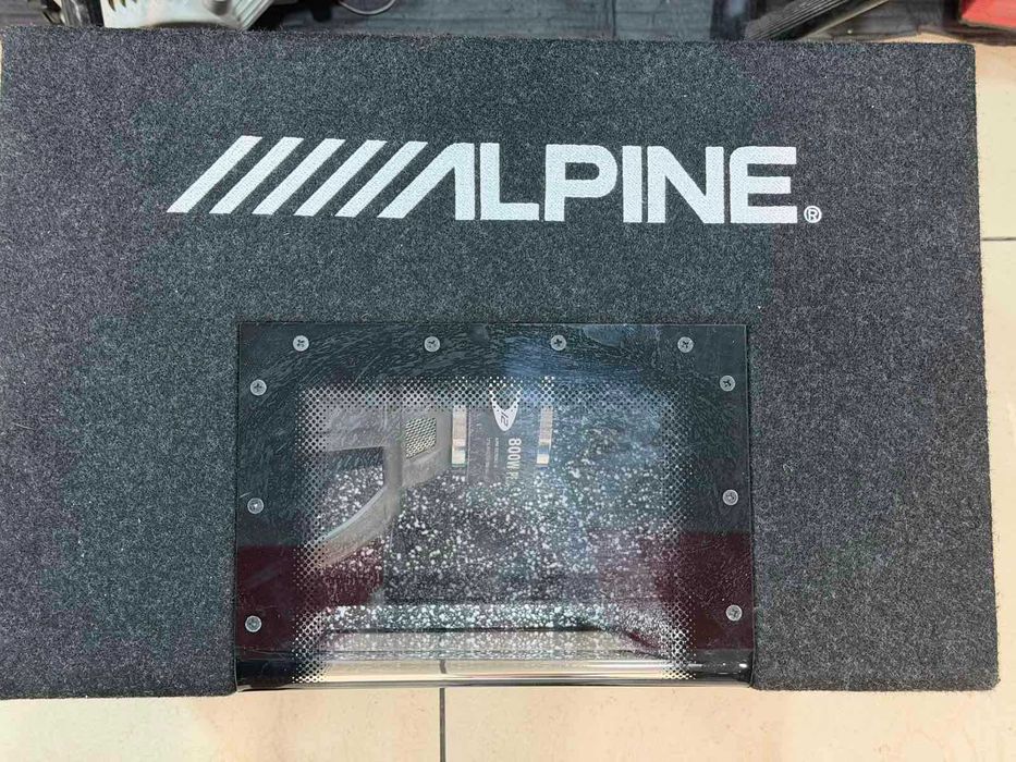 Комплект Alpine SBG-1244BP Subwoofer + Alpine BBX-F1200