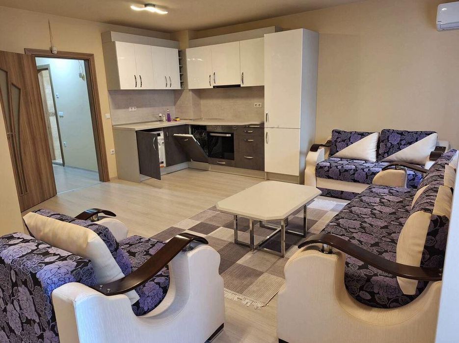 Дава се под наем Двустаен апартамент в Варна, Лятно кино Тракия - 65 кв.м за 618.12 € - Снимка #1